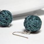 Deep water green cotton yar..