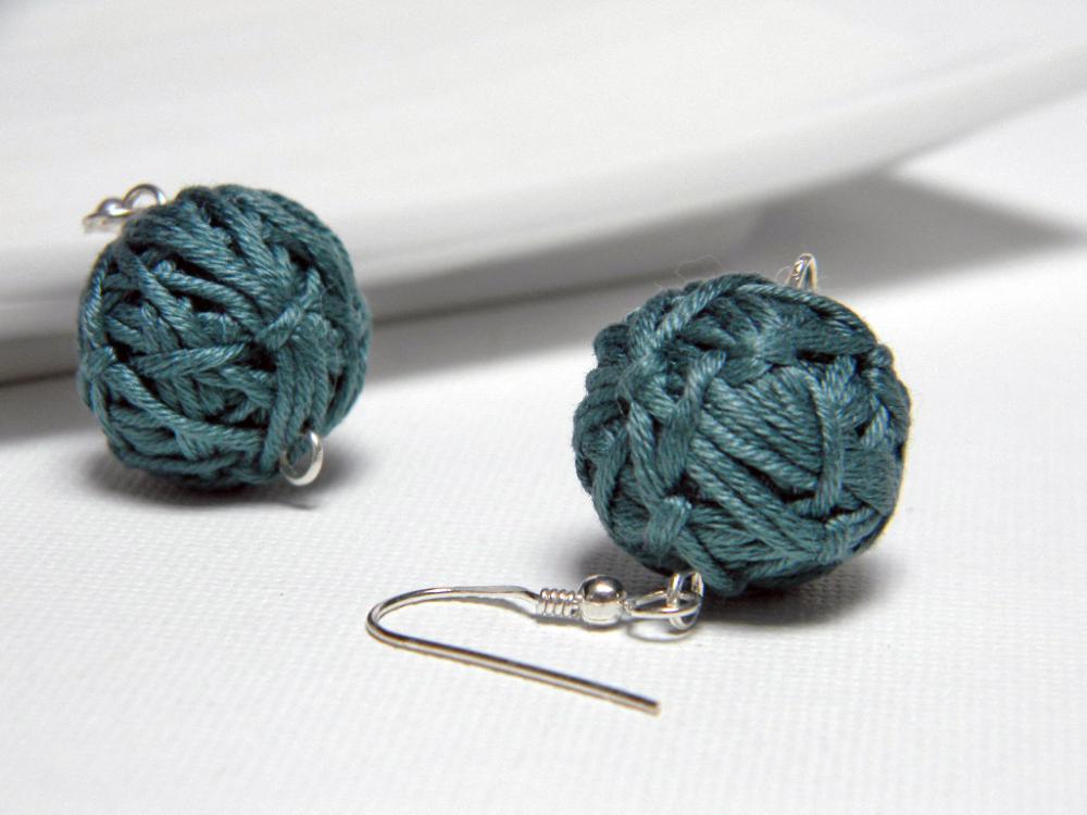 Deep water green cotton yarn beads earrings